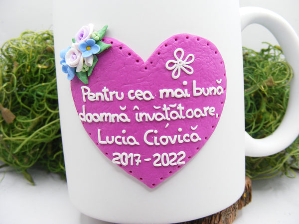 Cană personalizată "Mesaj" inimioară | Educatoare sau învățătoare - Tinna Handmade